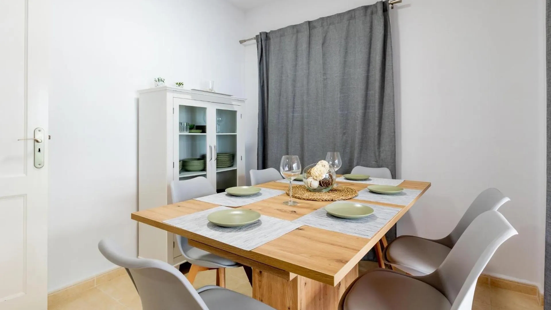 Incredible Villa Fuente, Ocean View, Heated Pool! Costa Adeje  Espanha