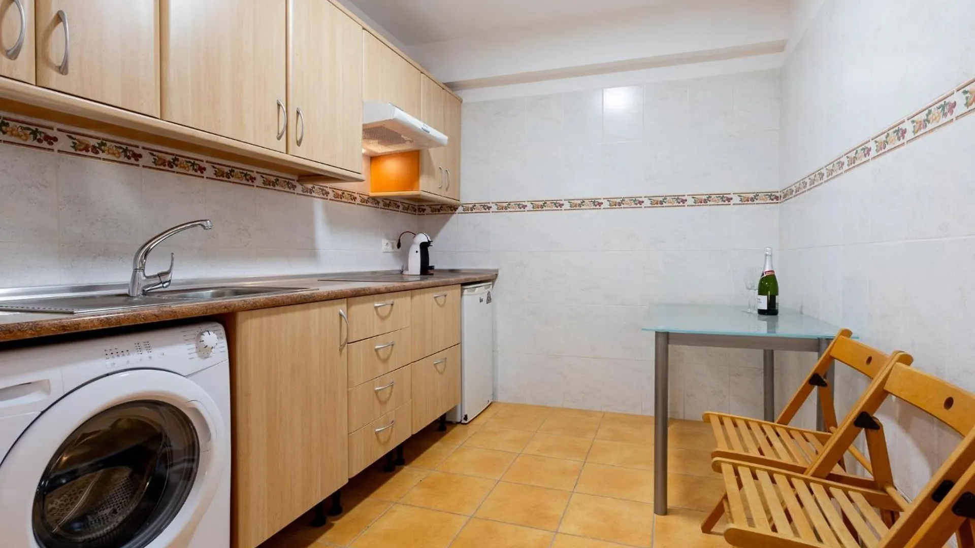 Incredible Villa Fuente, Ocean View, Heated Pool! Costa Adeje  0*, Costa Adeje (Tenerife) Espanha