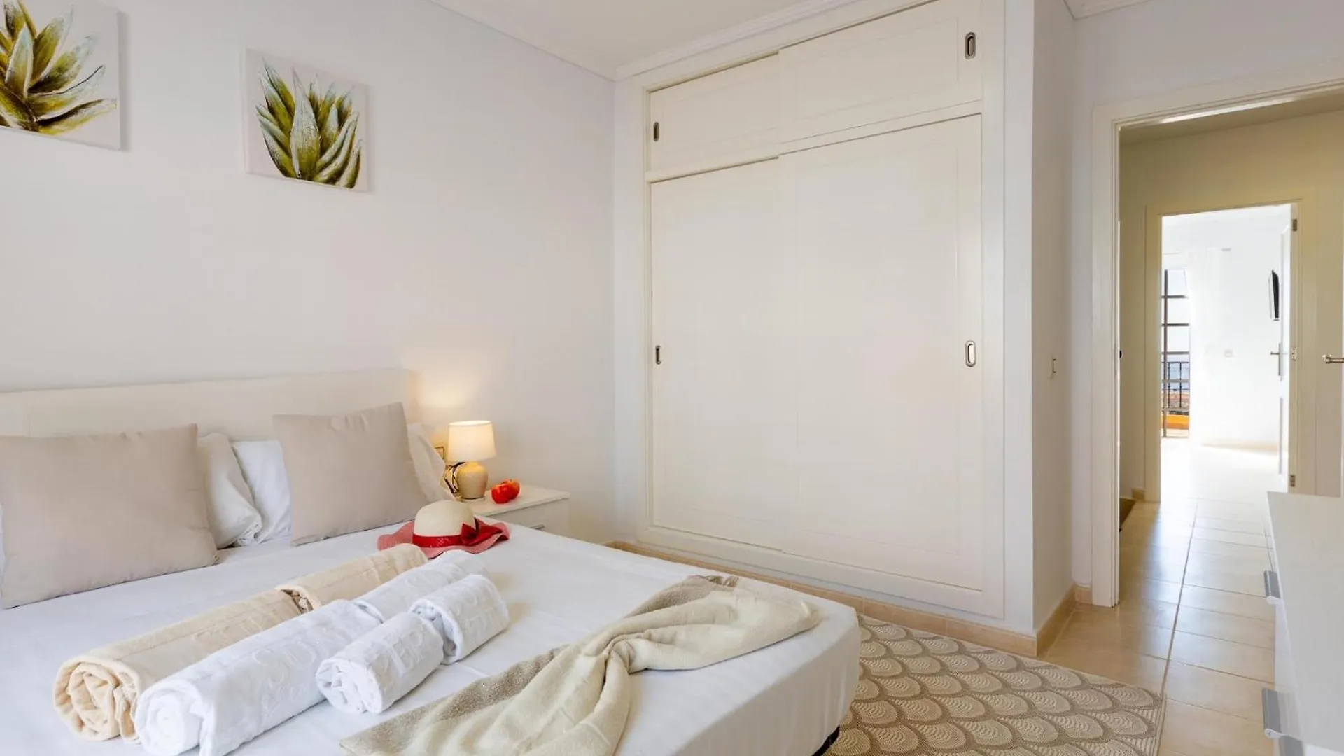 Incredible Villa Fuente, Ocean View, Heated Pool! Costa Adeje  0*, Costa Adeje (Tenerife) Espanha